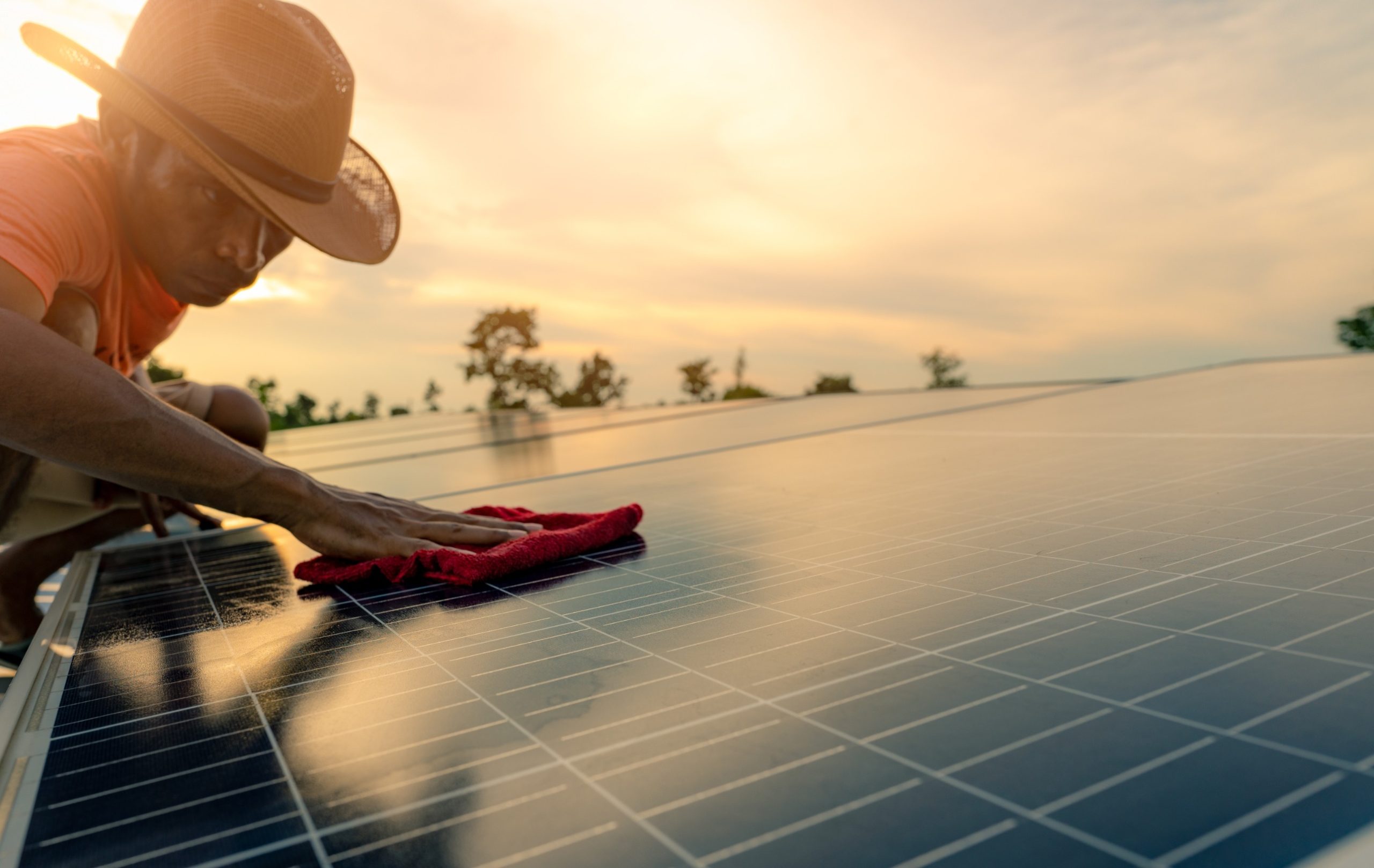 Comment utiliser l’énergie solaire en randonnée ou camping ?